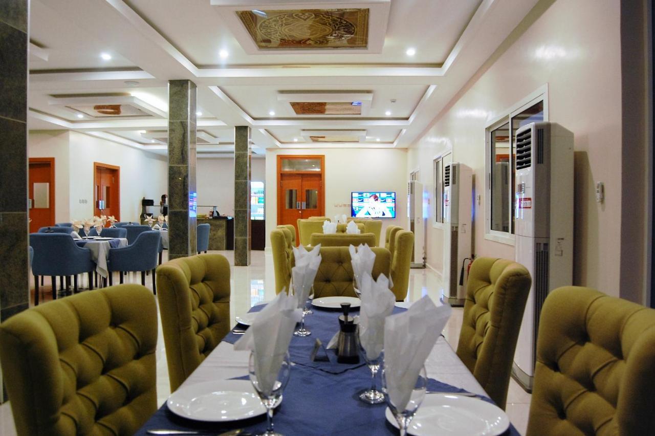Kano R & K Guest Palace酒店 外观 照片